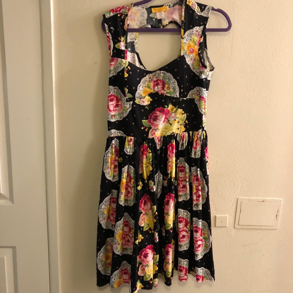 bernie dexter black dress with flowers